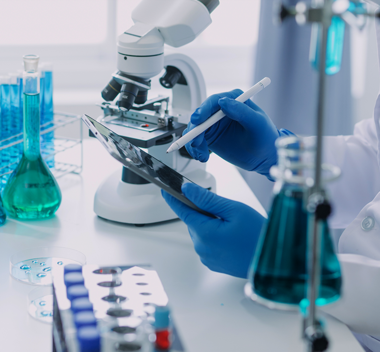 delta-medlab.com